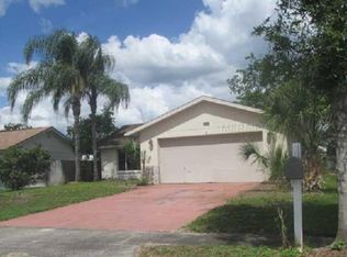 3124 Loomis Dr, New Port Richey, FL 34655