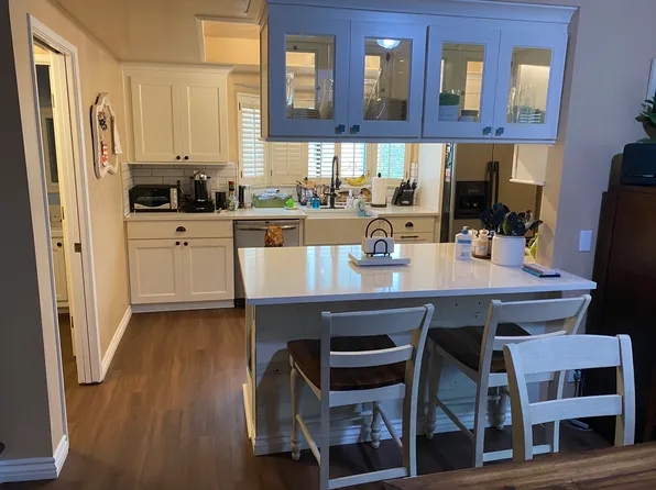 104 S Prospect Ave APT C, Redondo Beach, CA 90277