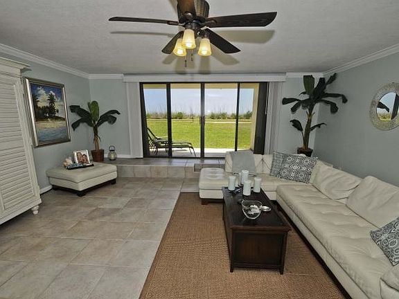 3rd image of 127 Highway A1a #127