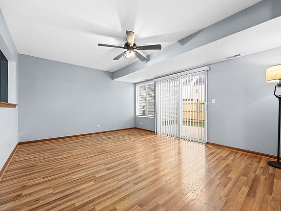5th image of 568 Four Seasons Blvd