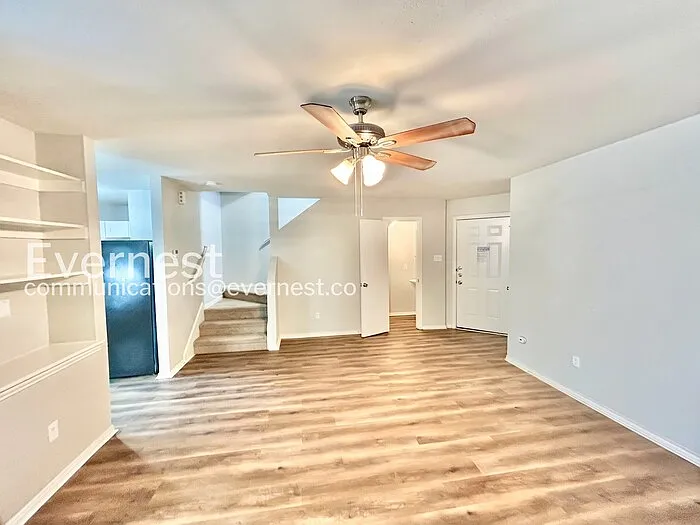 230 Creek Cove Dr — Photo 7