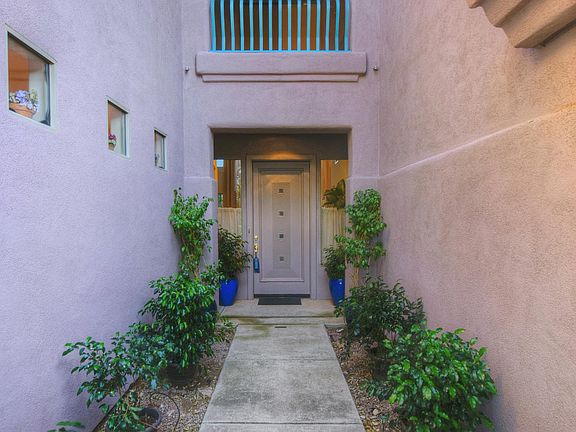 3rd image of 2250 N Catalina Vista Loop
