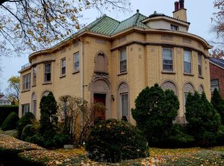 530 Maple Ave, Wilmette, IL 60091