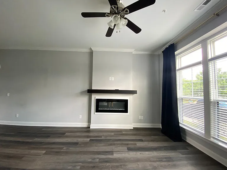 118 Philips Sq — Photo 8
