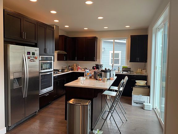 3rd image of 15323 15th Ave NE