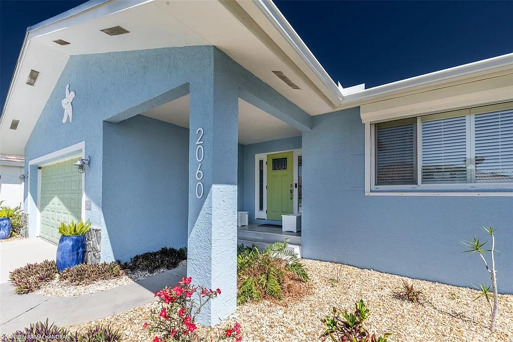 3 bed, 2.0 bath, 1855 sqft, $6,500 — Photo 4