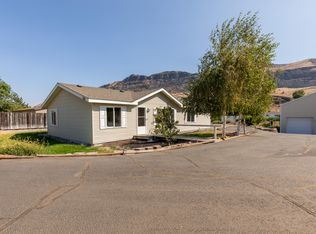 4245 Pendleton Ct, Malaga, WA 98828