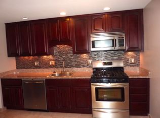 135 Rivercrest Dr, Coraopolis, PA 15108