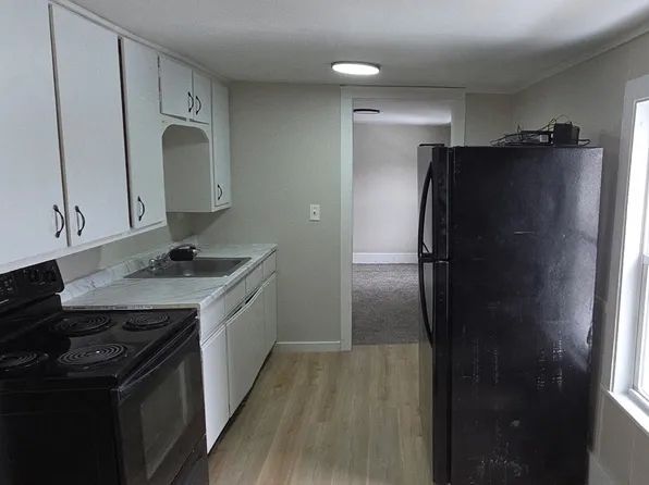 16 Jefferson St APT 3, Augusta, ME 04330