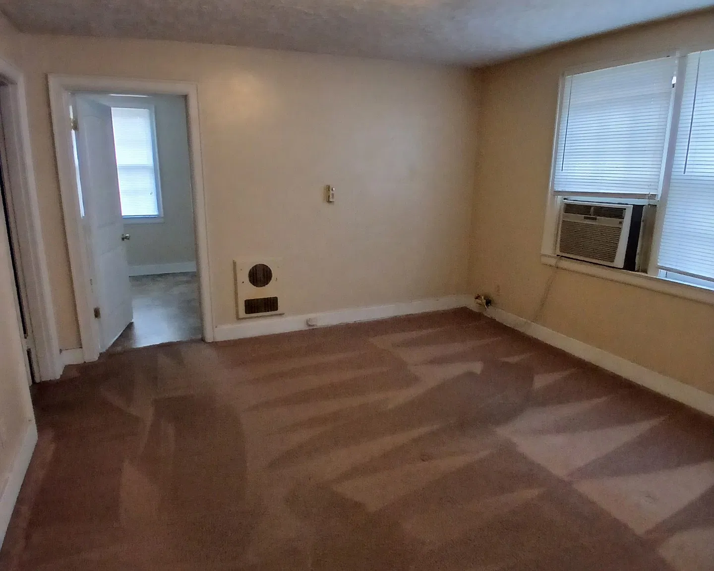 2 bed, $850 — Photo 3