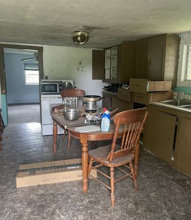 4th image of 109 Grosch Ln
