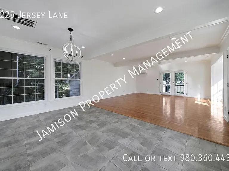 1225 Jersey Ln — Photo 10