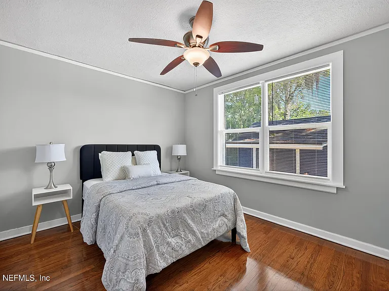 4660 French St — Photo 21