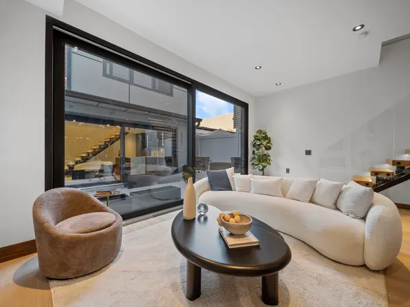 91 Hancock Avenue image 18 of 34