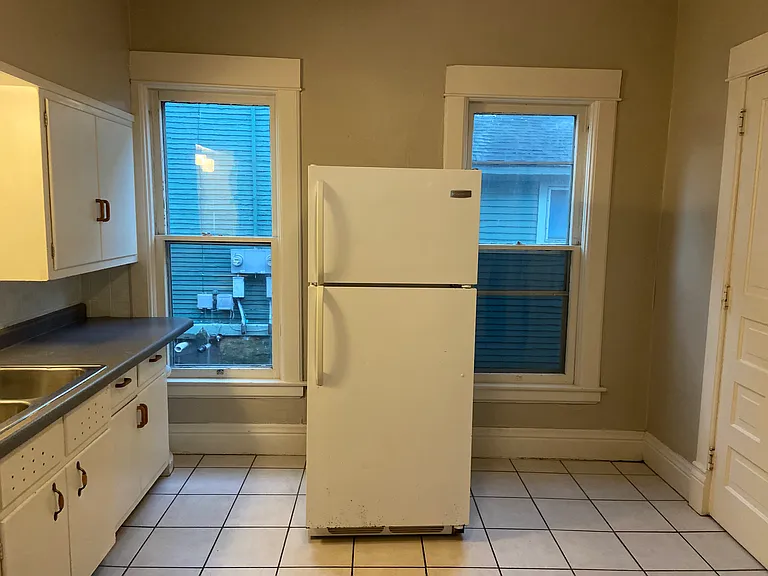 710 S Park St #1 — Photo 7