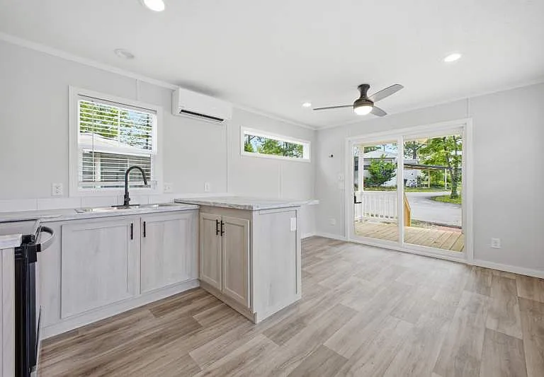 84 Maple Path Ln — Photo 9