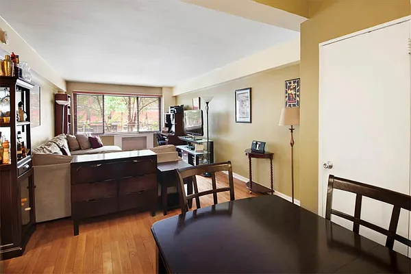 Sold by Town Residential | media 22