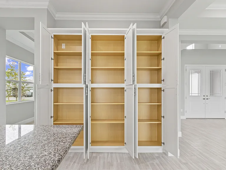 5182 Liberty Ln — Photo 18