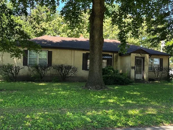 711 Lester St, Kennett, MO 63857