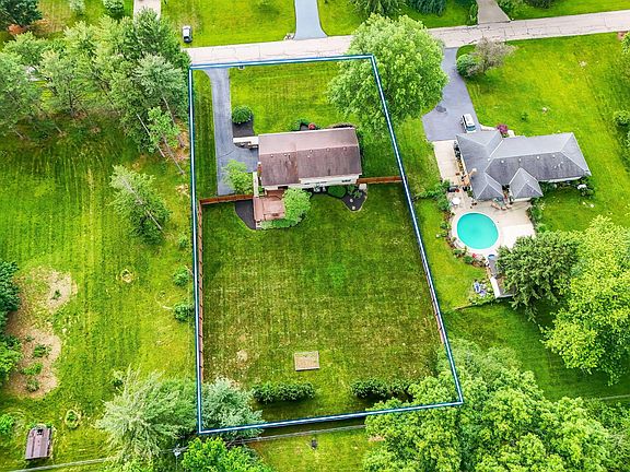 4th image of 6882 Cedar Brook Pl