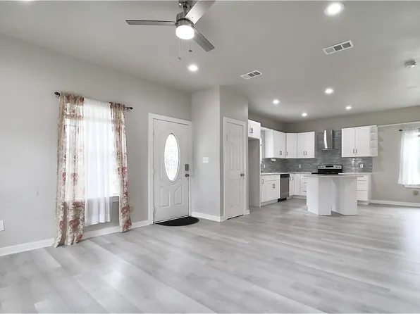 1000 N Spring St, Grand Saline, TX 75140