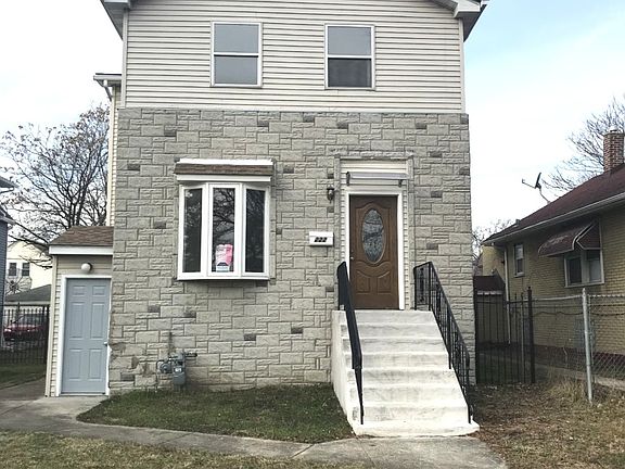 2nd image of 222 S 11th Ave