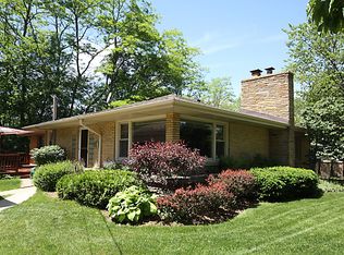 222 N Prospect St, Wheaton, IL 60187