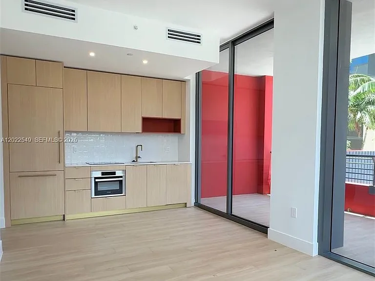 90 NE 32nd St #201 — Photo 3