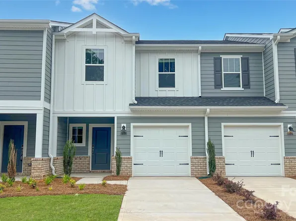 1608 Village Grove Ln, Monroe, NC 28110