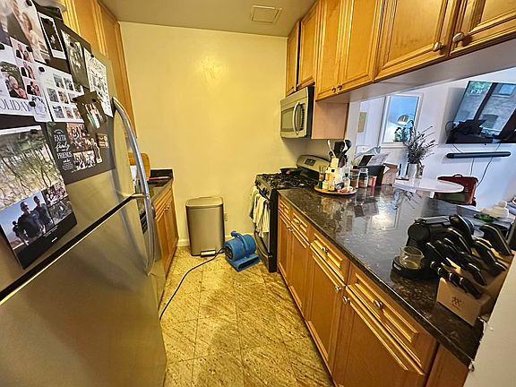 3rd image of 229 E 13th St APT 3B