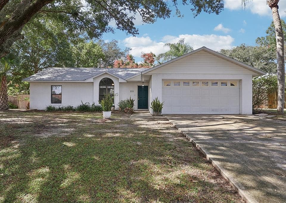 1st image of 212 EASTRIDGE DRIVE