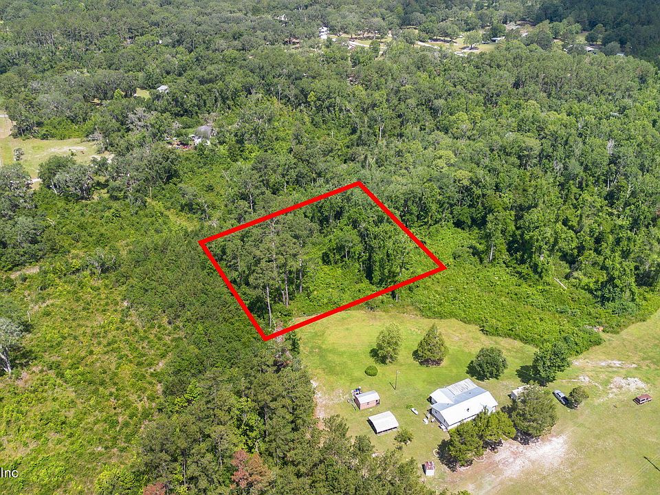 1st image of 295 NW WHITEWATER Glen