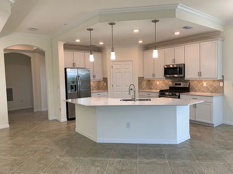 7342 Divot Loop — Photo 3
