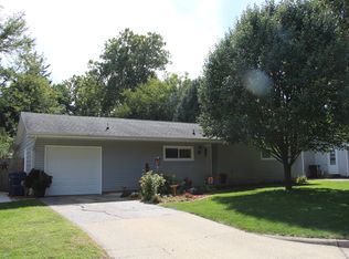 1611 Sangamon Dr, Champaign, IL 61821