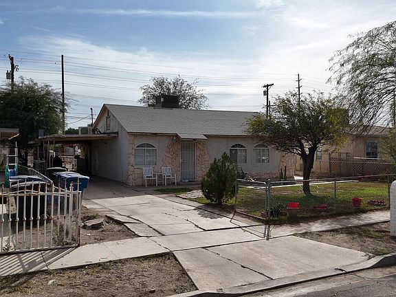 4th image of 1067 Stacey Ave