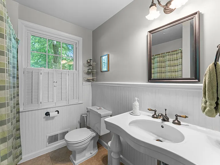 5121 Baltan Rd — Photo 17