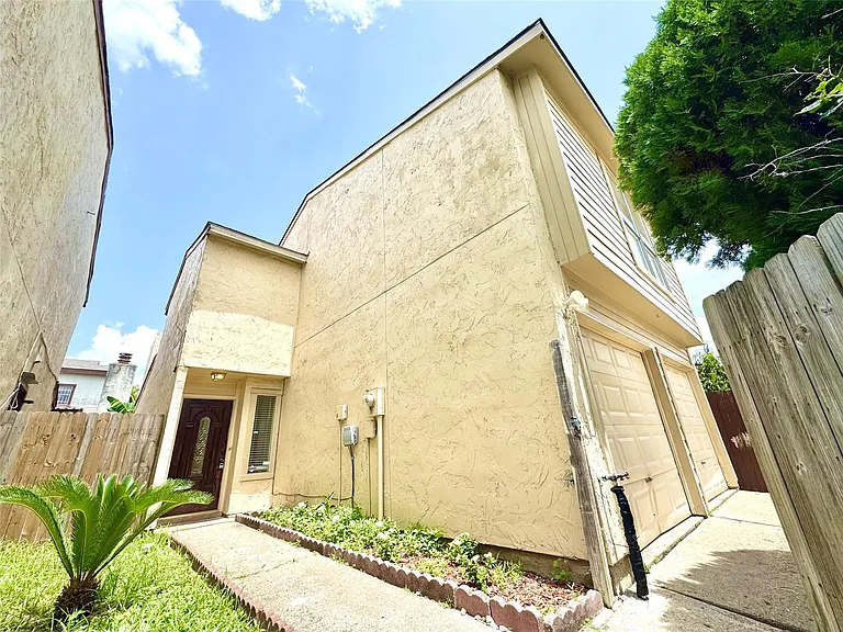 12504 Autumn Leaf Ln — Photo 5