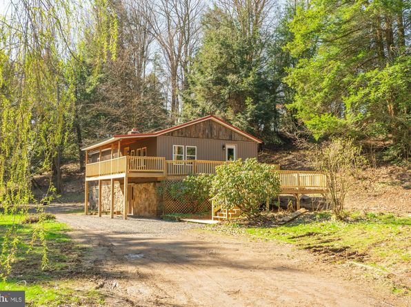 1764 Underwood Rd, Oakland, MD 21550