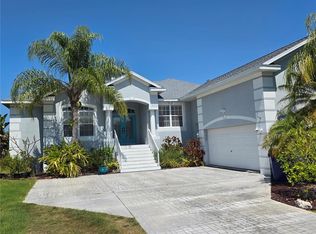 3025 Sheppards Crook Ct, Holiday, FL 34691