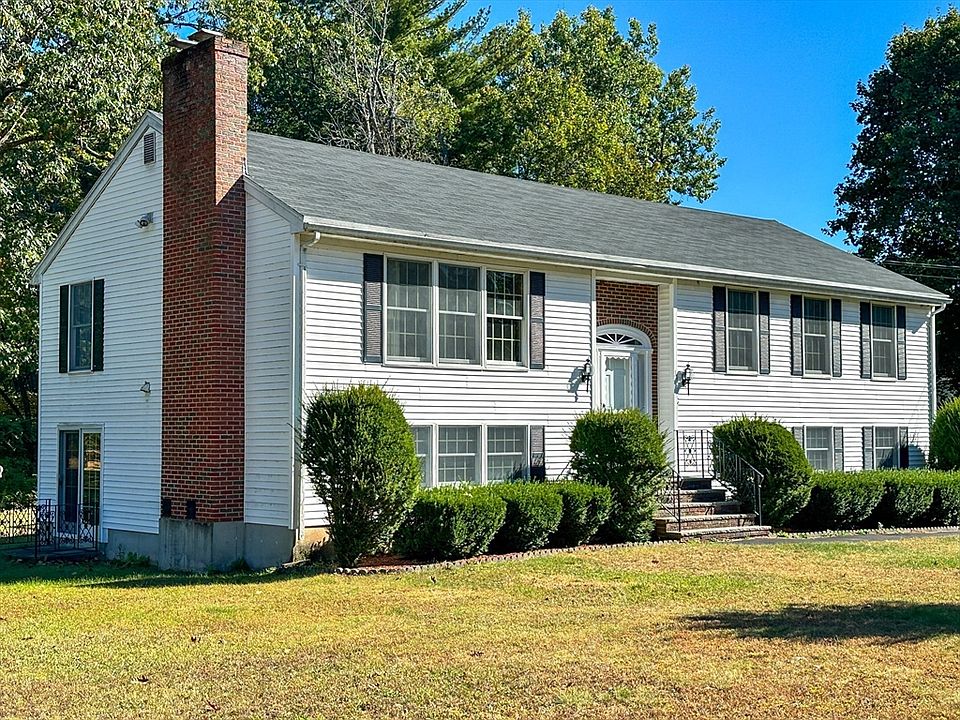 1st image of 31 Varnum Ave