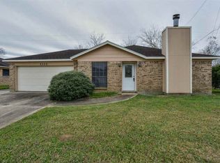 2350 Monica St, Beaumont, TX 77707