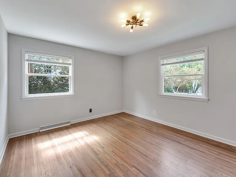 316 Hillsboro St — Photo 25