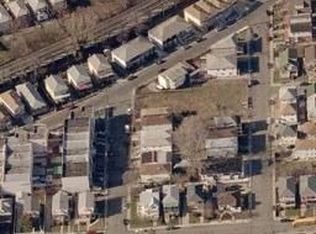 430 Beach 29th St, Far Rockaway, NY 11691