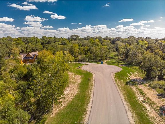 5th image of 18964 Meadows Overlook Ln