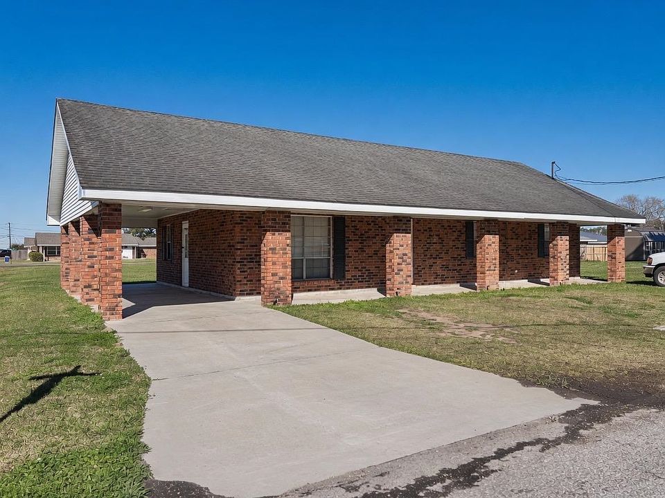 1st image of 1140 E Camellia Dr
