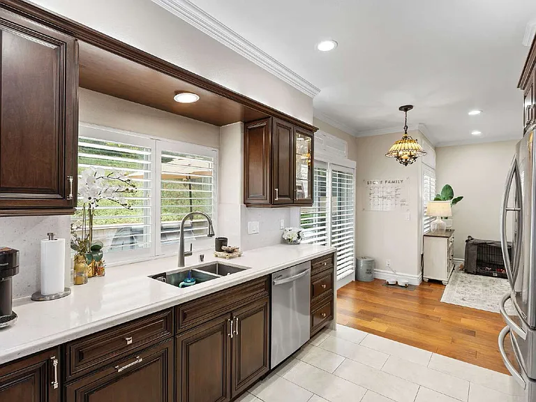 131 Concerto Dr — Photo 18
