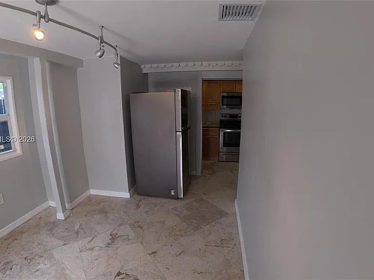 5400 SW 36th St #1 — Photo 24