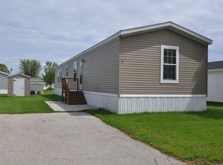 75 N Hiawatha Cir, Sheboygan, WI 53081