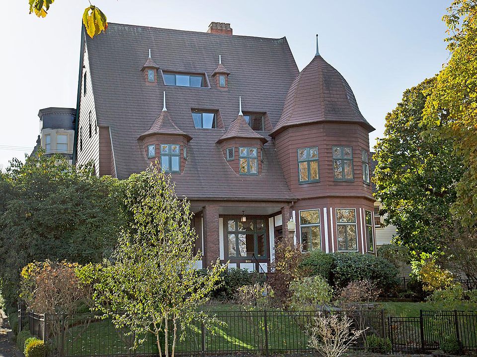 1st image of 802 N Yakima Ave #1