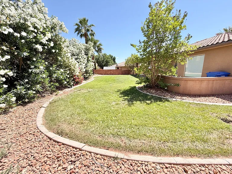 2176 N Gunsight Dr — Photo 30